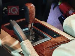 تۆیۆتا لاند کروزەر